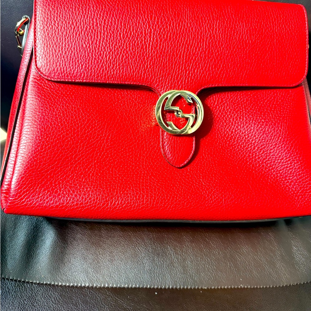 Gucci GG Chain shoulder Red Gold hardware